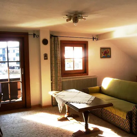 Millinger Apartament *